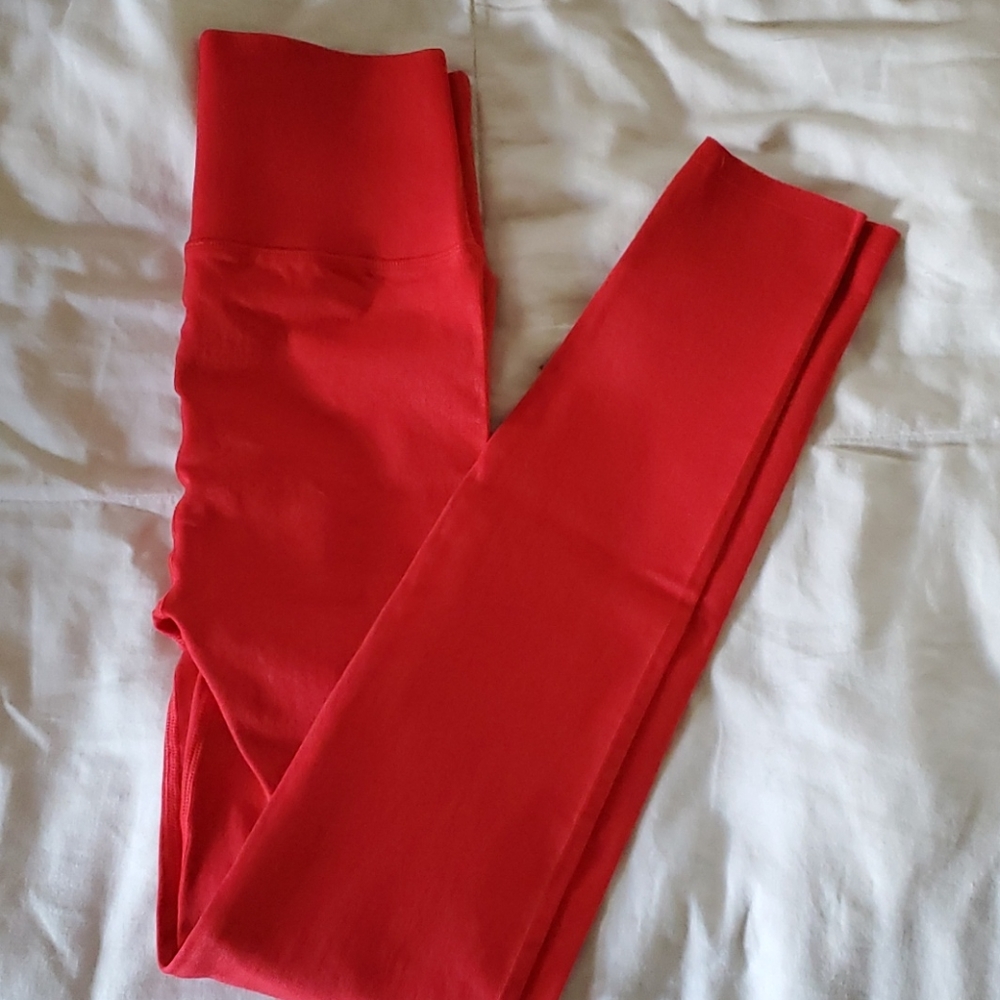 Fabletics High Waisted Sculpt Legging